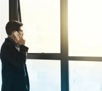 44 20 20 02 – Er det spam?