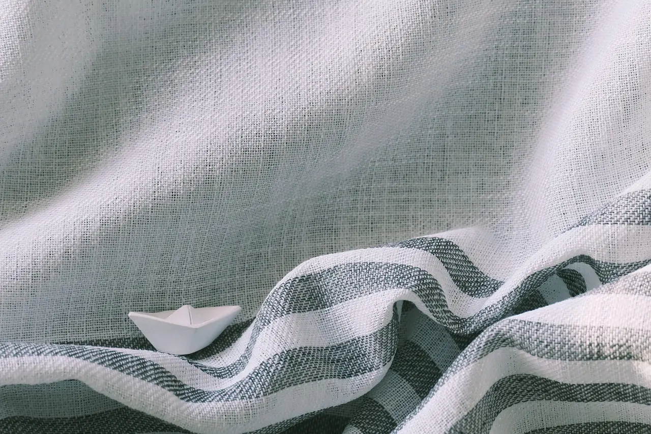 Billedophæng uden huller: sådan undgår du at skade lejeboligen