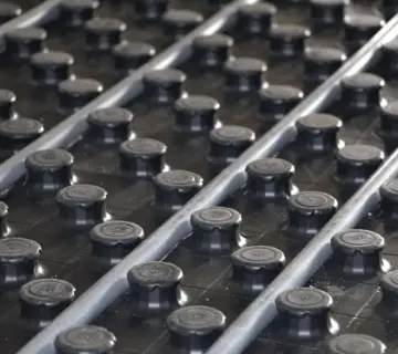 Guide: elgulvvarme under fliser i brusenichen