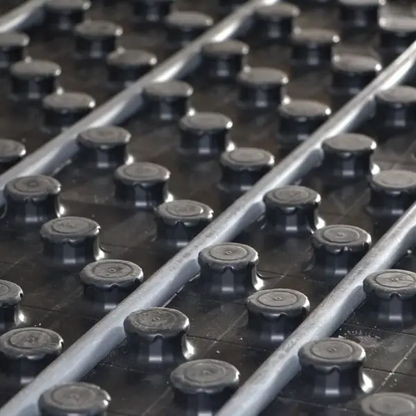 Guide: elgulvvarme under fliser i brusenichen