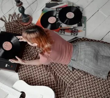 Kan vinylgulv bruges i vådrum med gulvafløb?